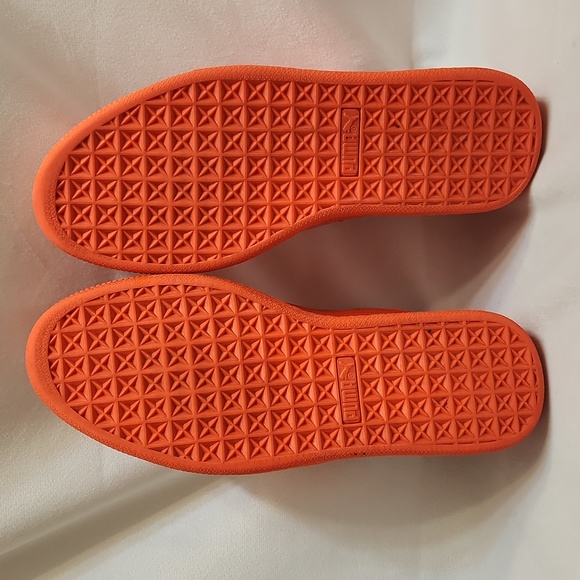 Puma Basket Neon Orange Patent Leather Lace-up sneakers (size 6.5C) - Picture 11 of 12